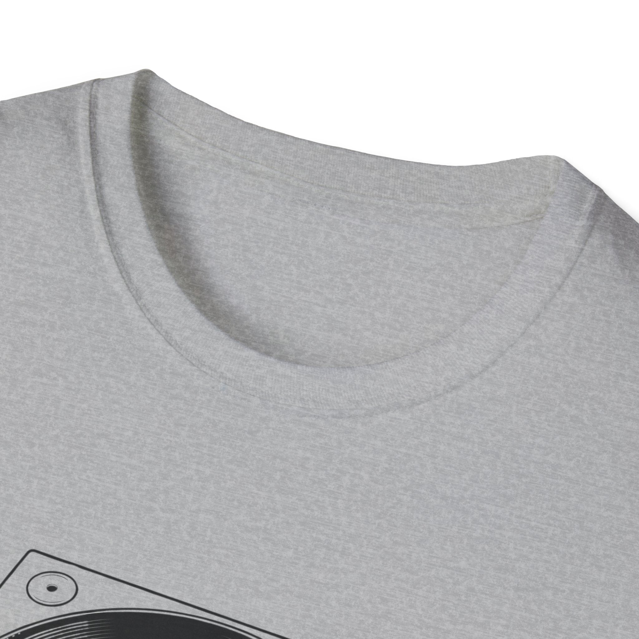 Turntable Vinyl Record T‑Shirt — Retro DJ Music Tee