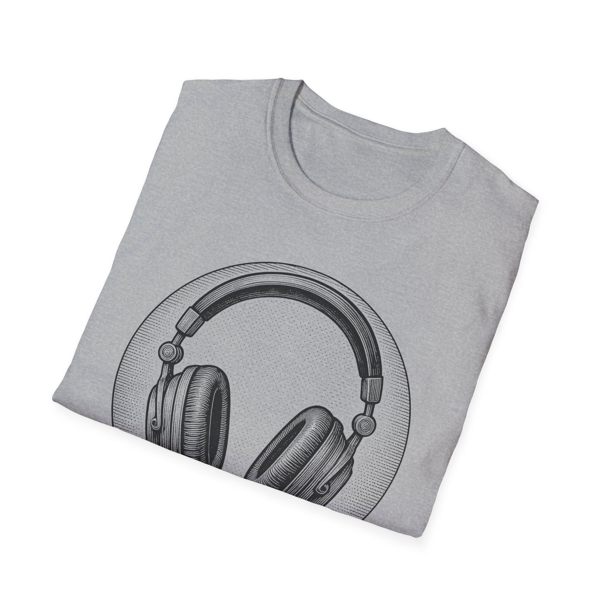 Headphones BW T-Shirt