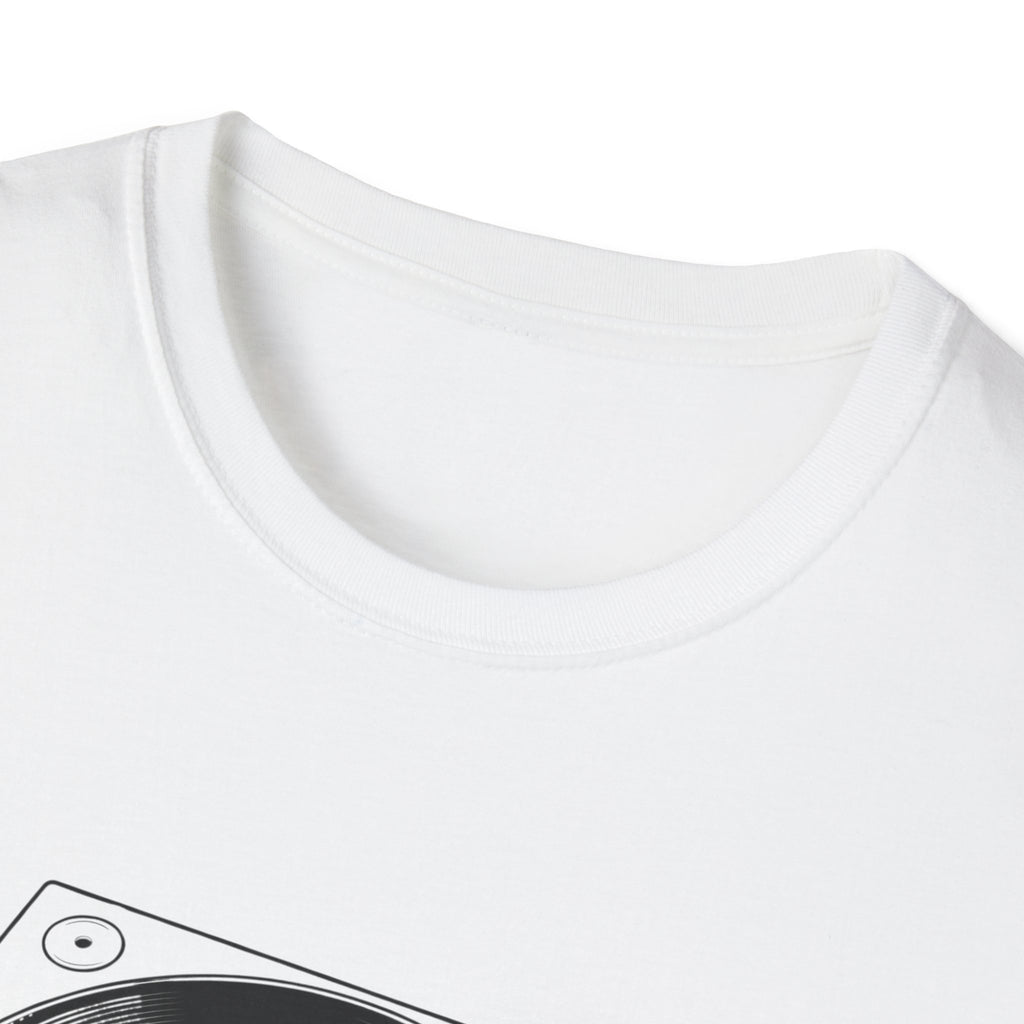 Turntable Vinyl Record T‑Shirt — Retro DJ Music Tee